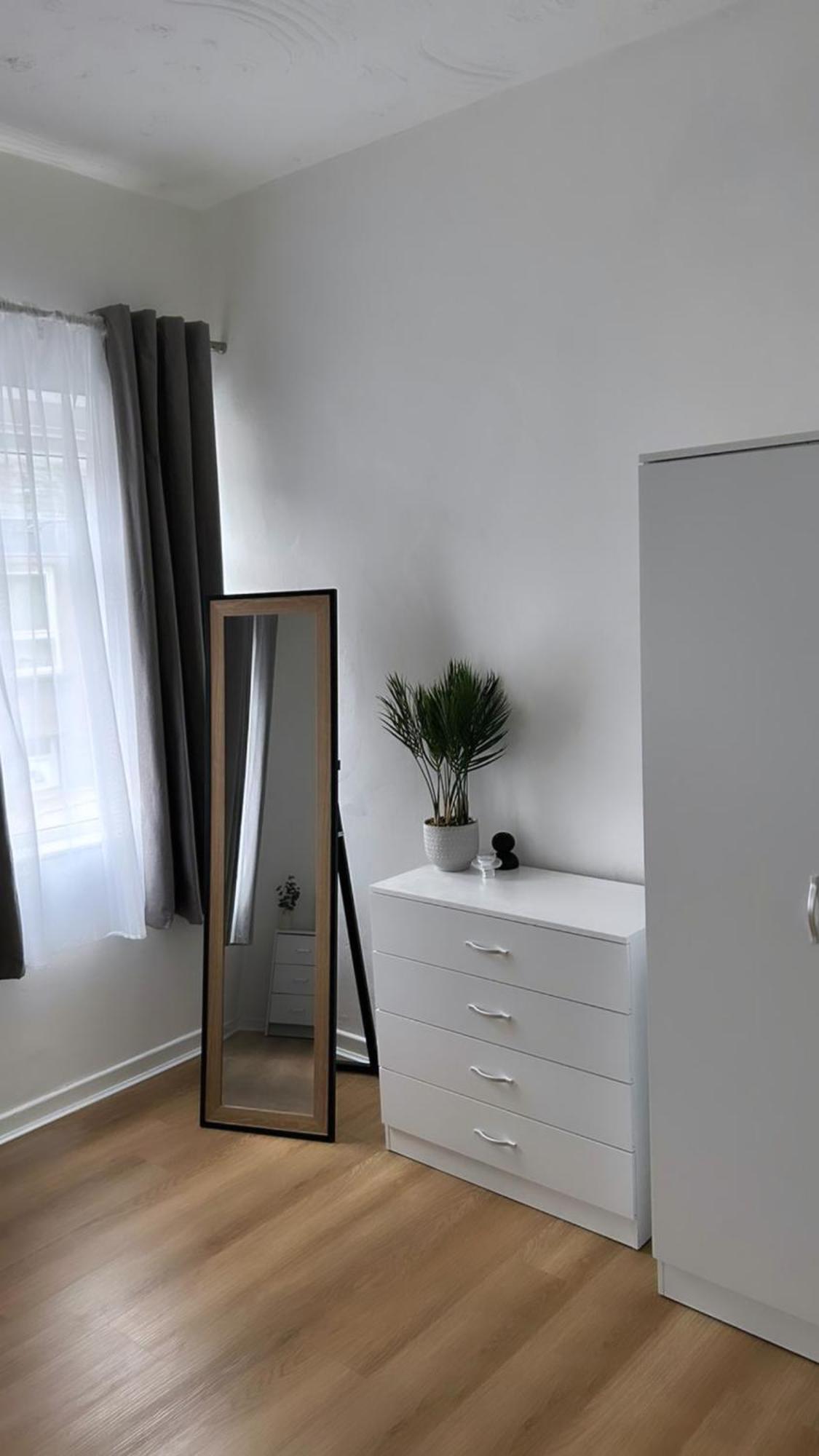 Mideyah Stays - 3 Bed Comfy House Cardiff Kültér fotó
